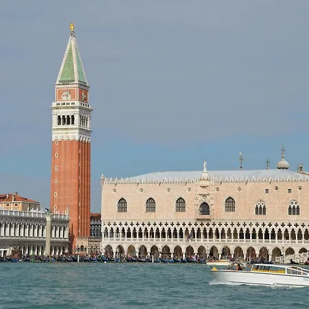 Vicino Al Mare Vicino A Venezia Lido di Jesolo